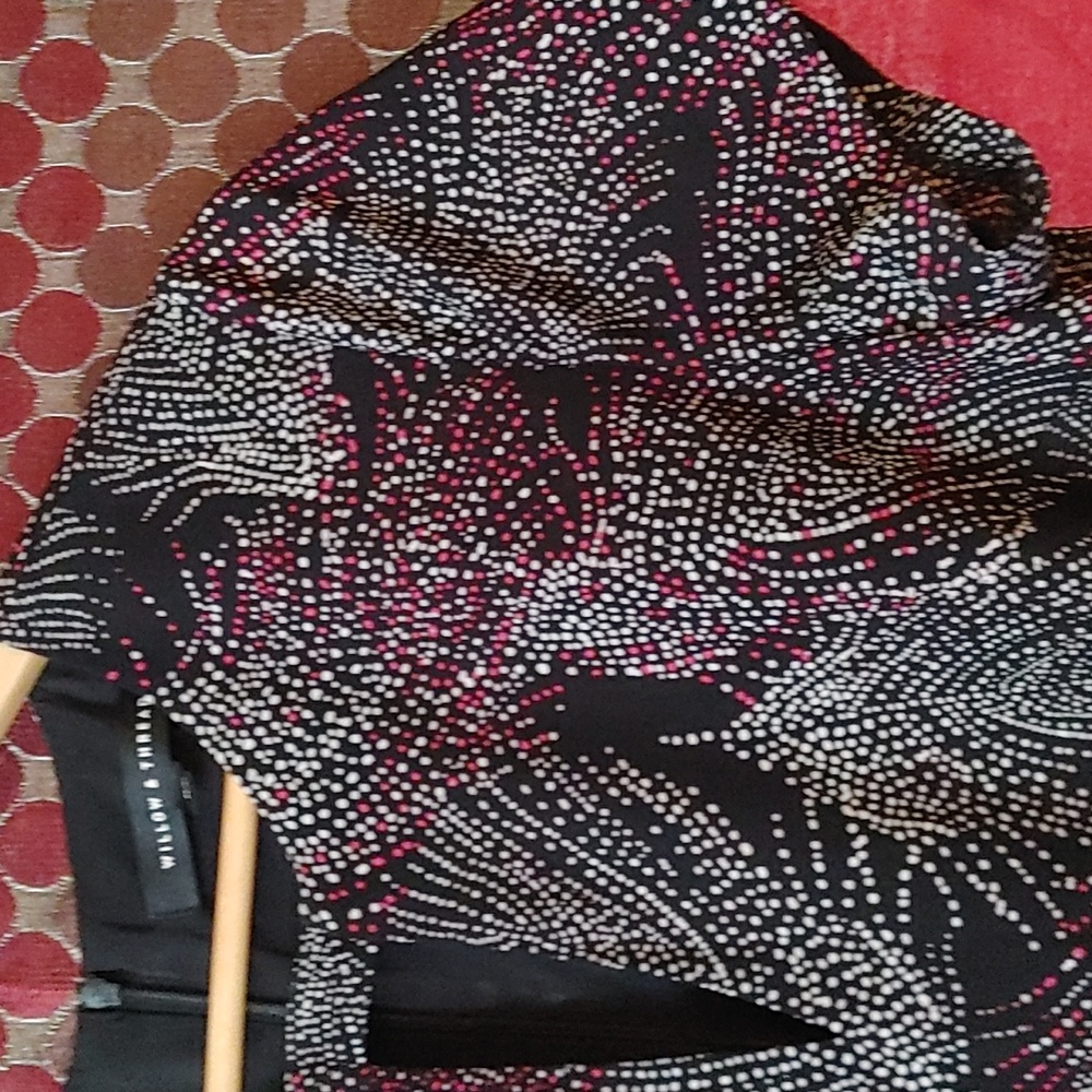 Willow & Thread Dress - Picture 2 of 4
